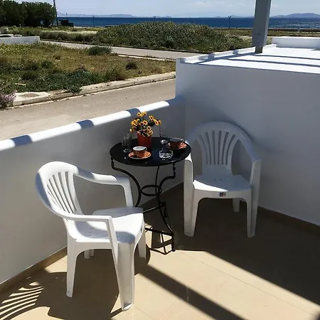 Appartement Boussetil Tínos