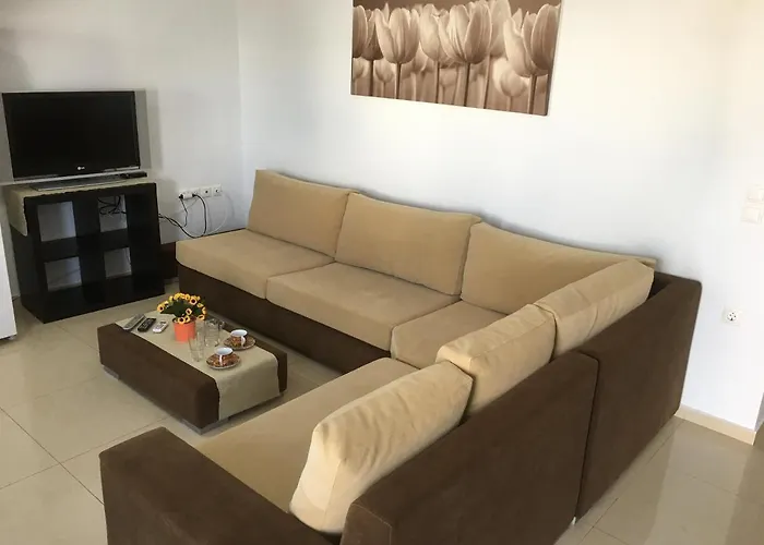 Boussetil Apartman *